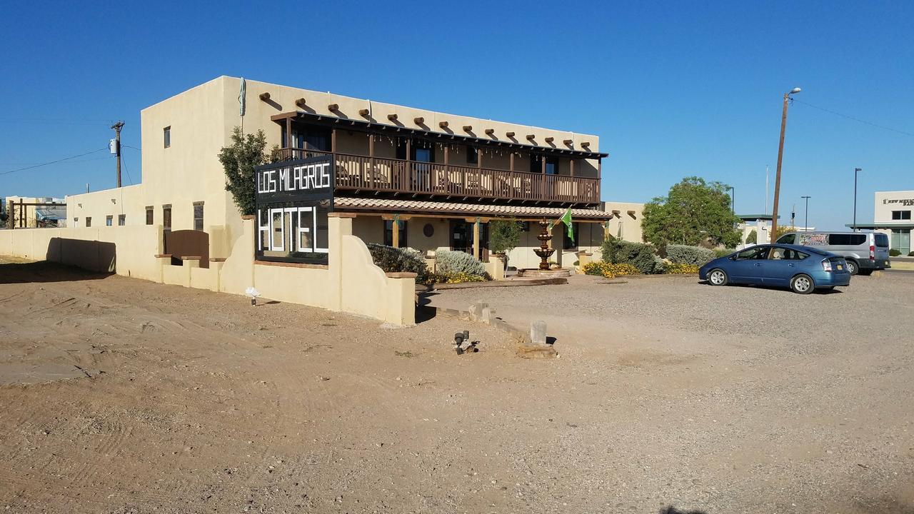 Los Milagros Hotel Columbus 外观 照片