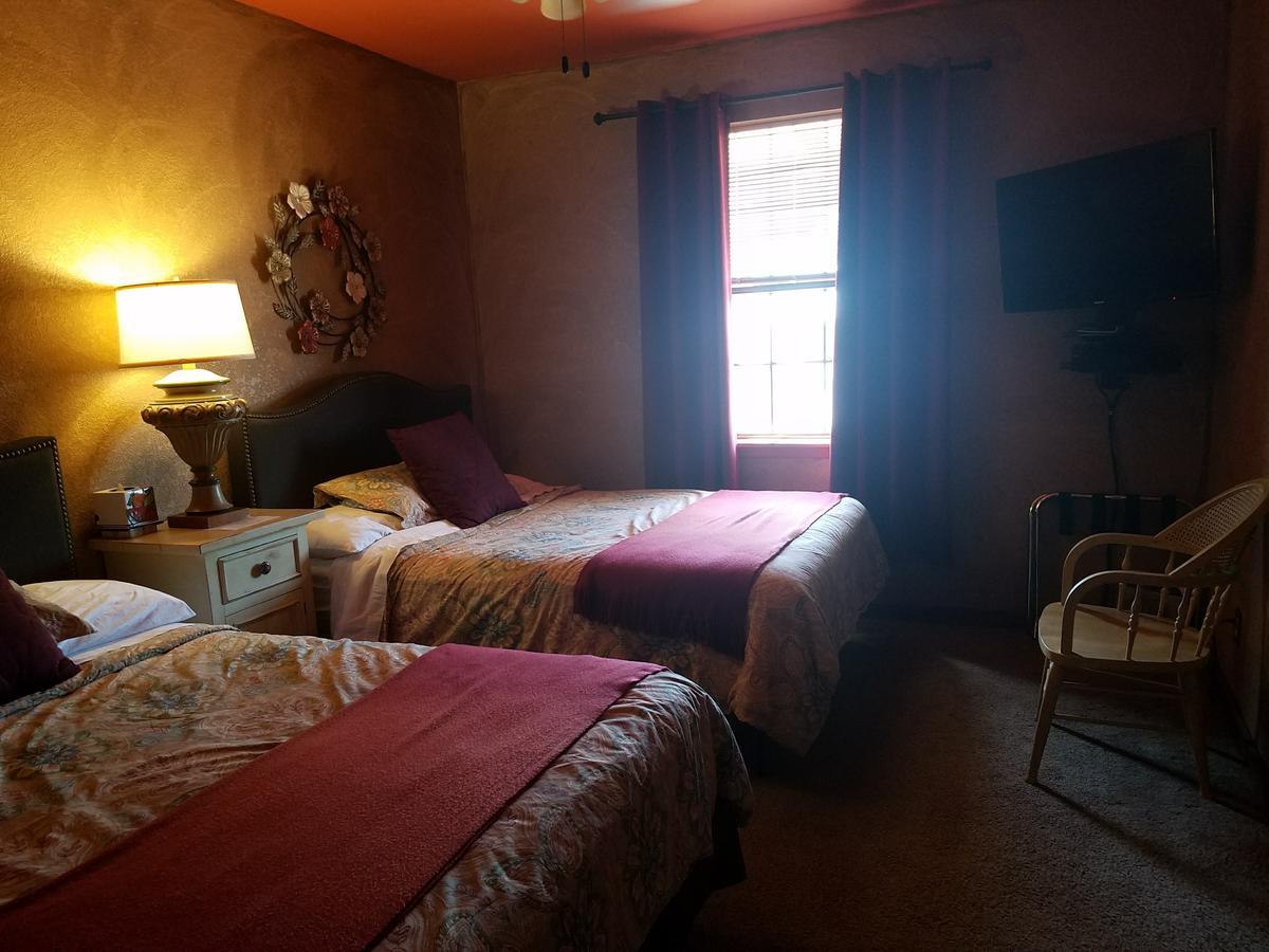 Los Milagros Hotel Columbus 外观 照片