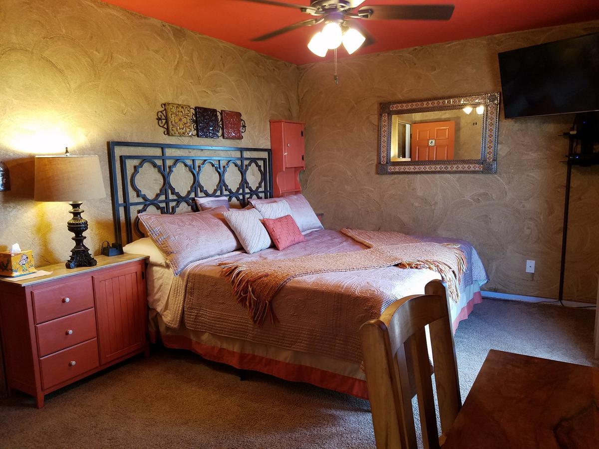 Los Milagros Hotel Columbus 外观 照片