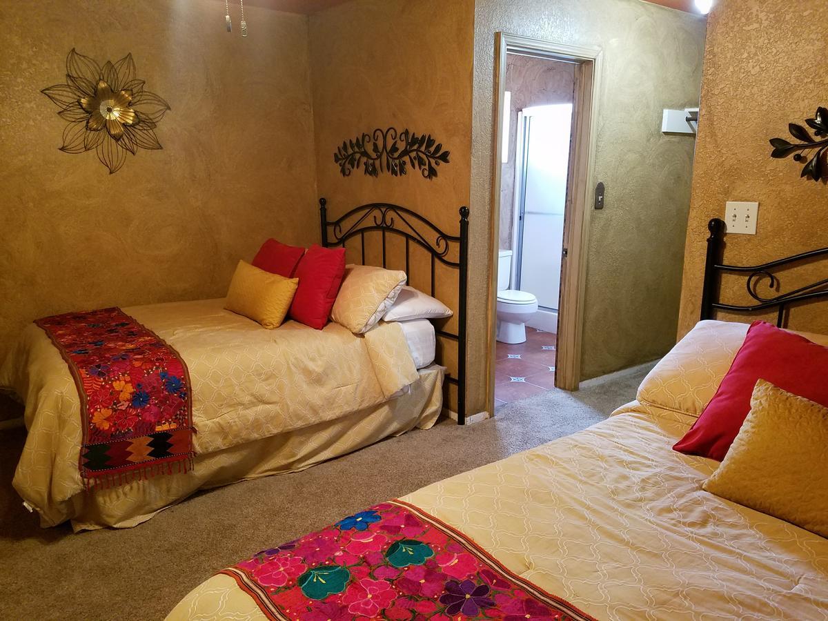 Los Milagros Hotel Columbus 外观 照片